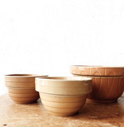 Vintage USA Ware Pottery Bowls