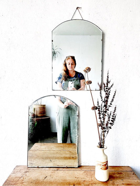 Vintage Minimal Arched Mirror