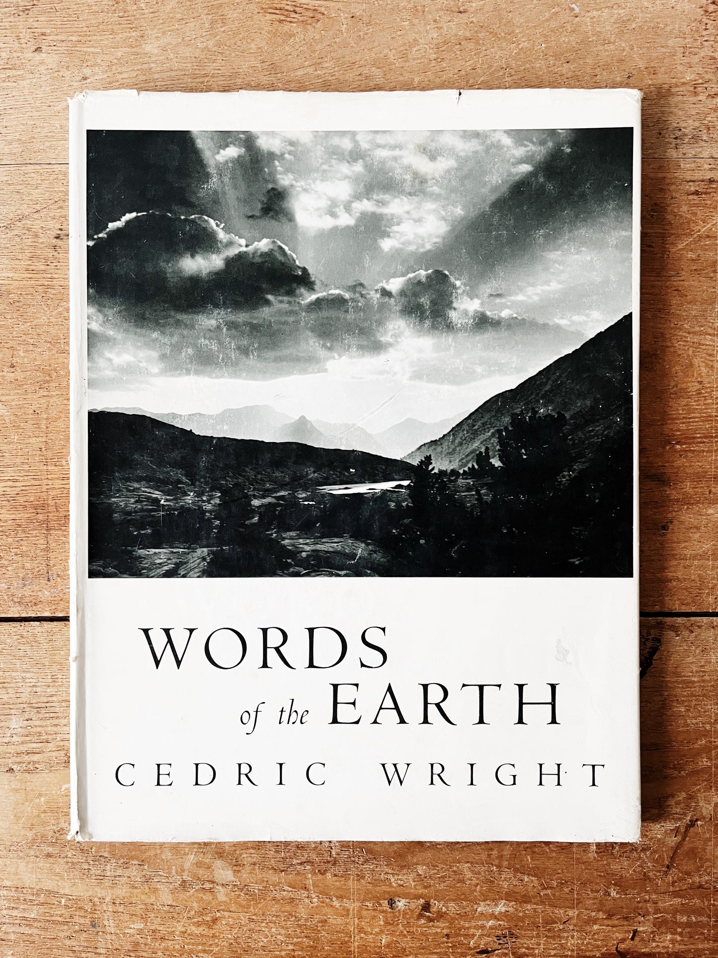 Vintage Words of the Earth Book