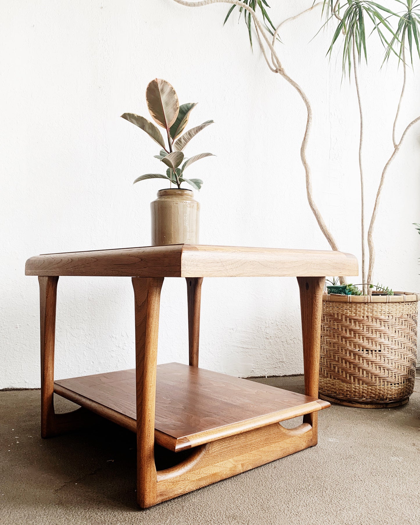 Mid Century Lane Alta Vista Walnut Side Table