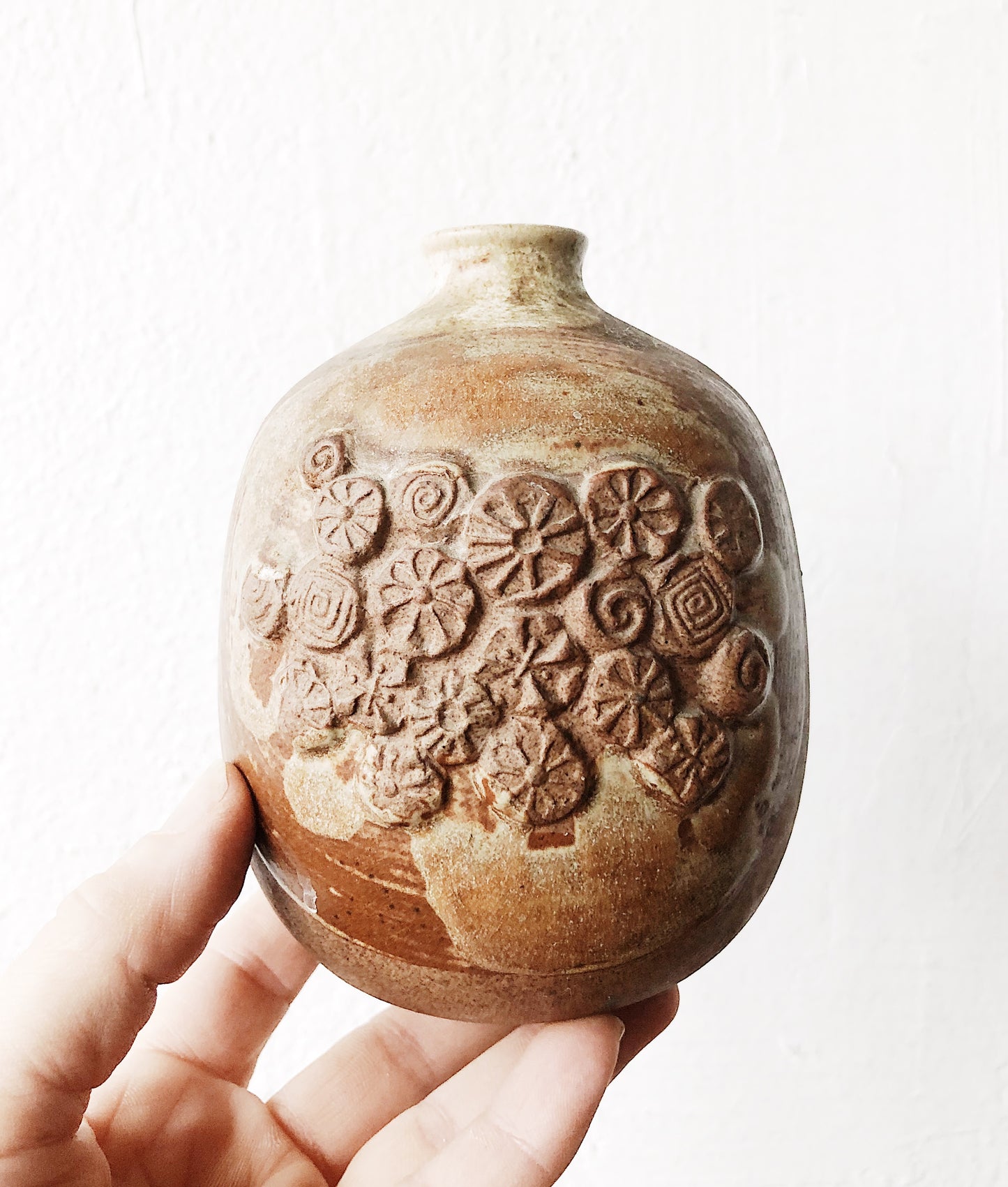 Vintage Embossed Weed Pot