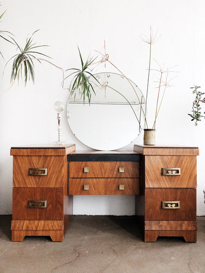 Vintage 1930s Vanity or Dresser