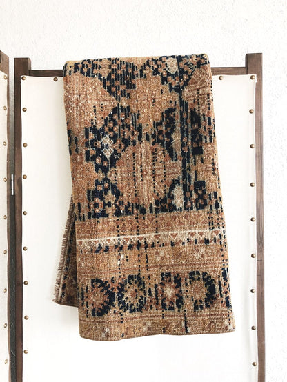 Vintage Wool Kilim Rug