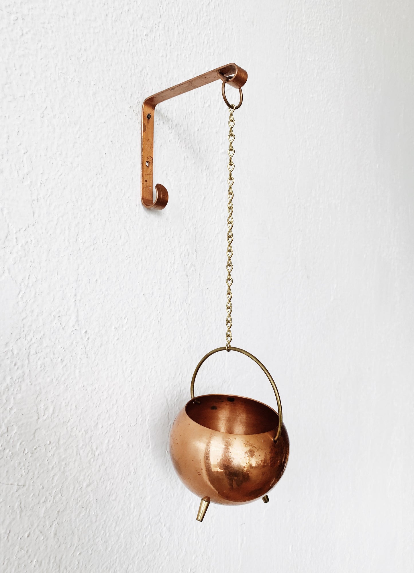 Vintage Hanging Copper Pot with Wall Bracket