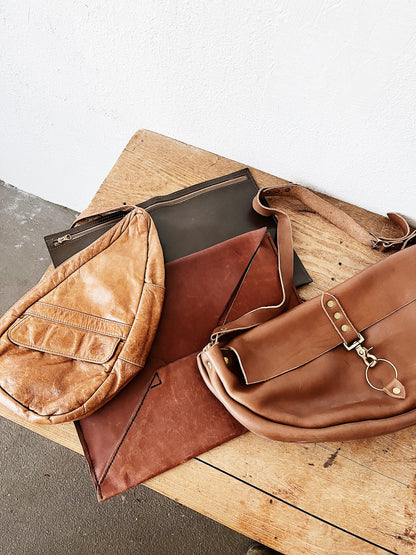 Vintage Leather Cross Body Pack