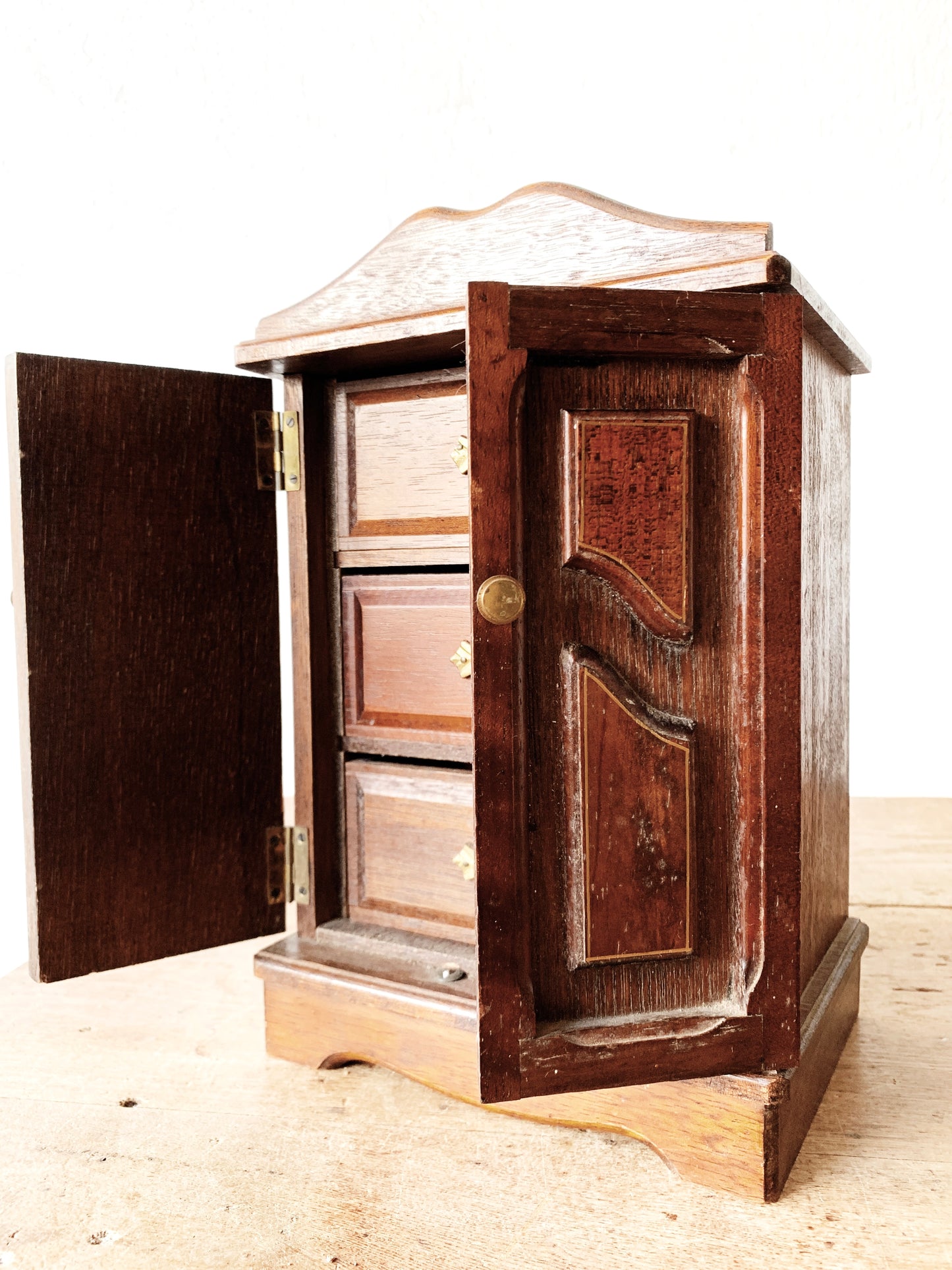 Vintage Music Box Jewelry Chest