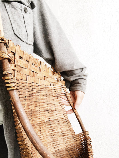 Vintage Shaker Gathering Basket