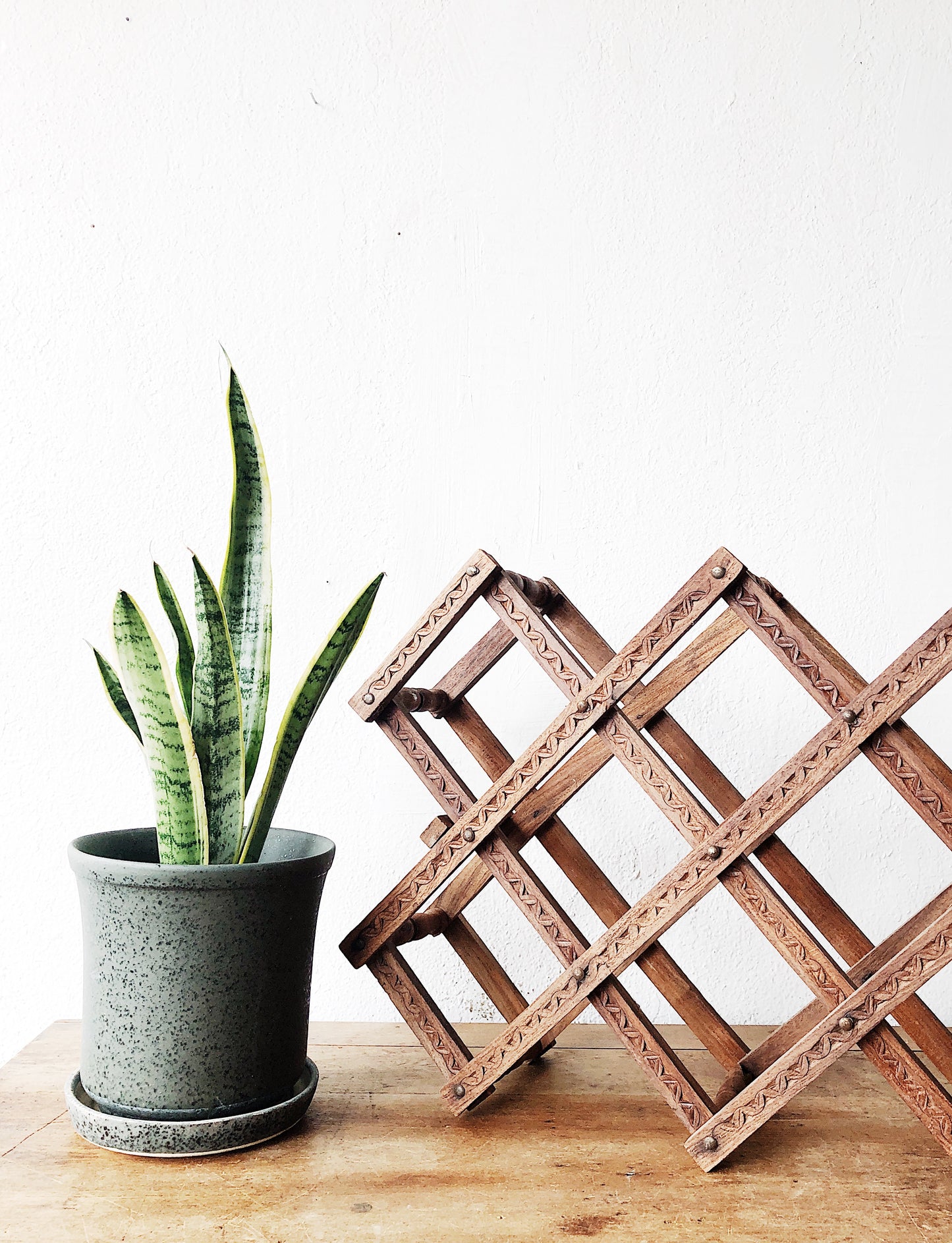 Vintage Expanding Wine Rack