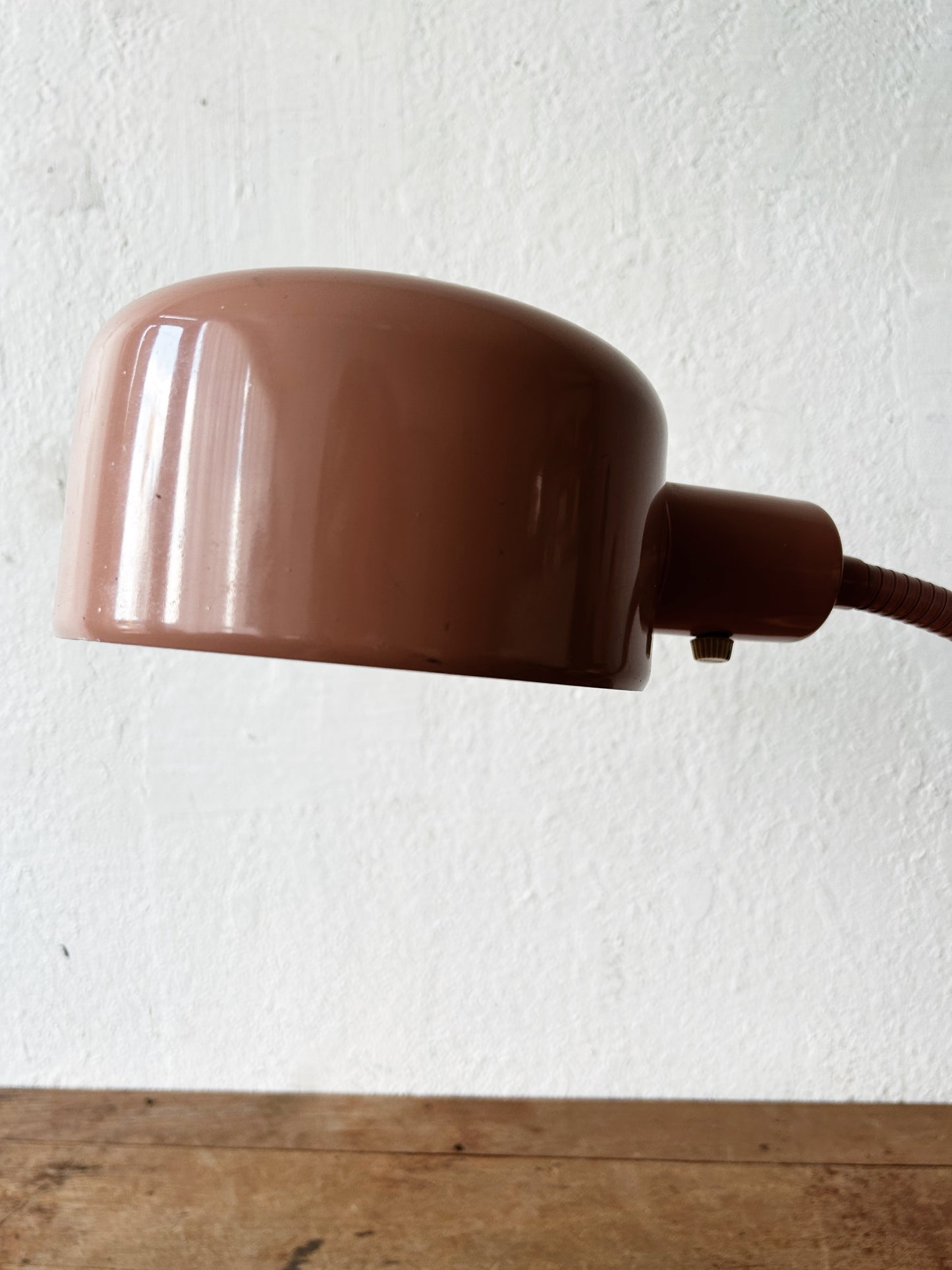 Vintage Pink Metal Task Lamp