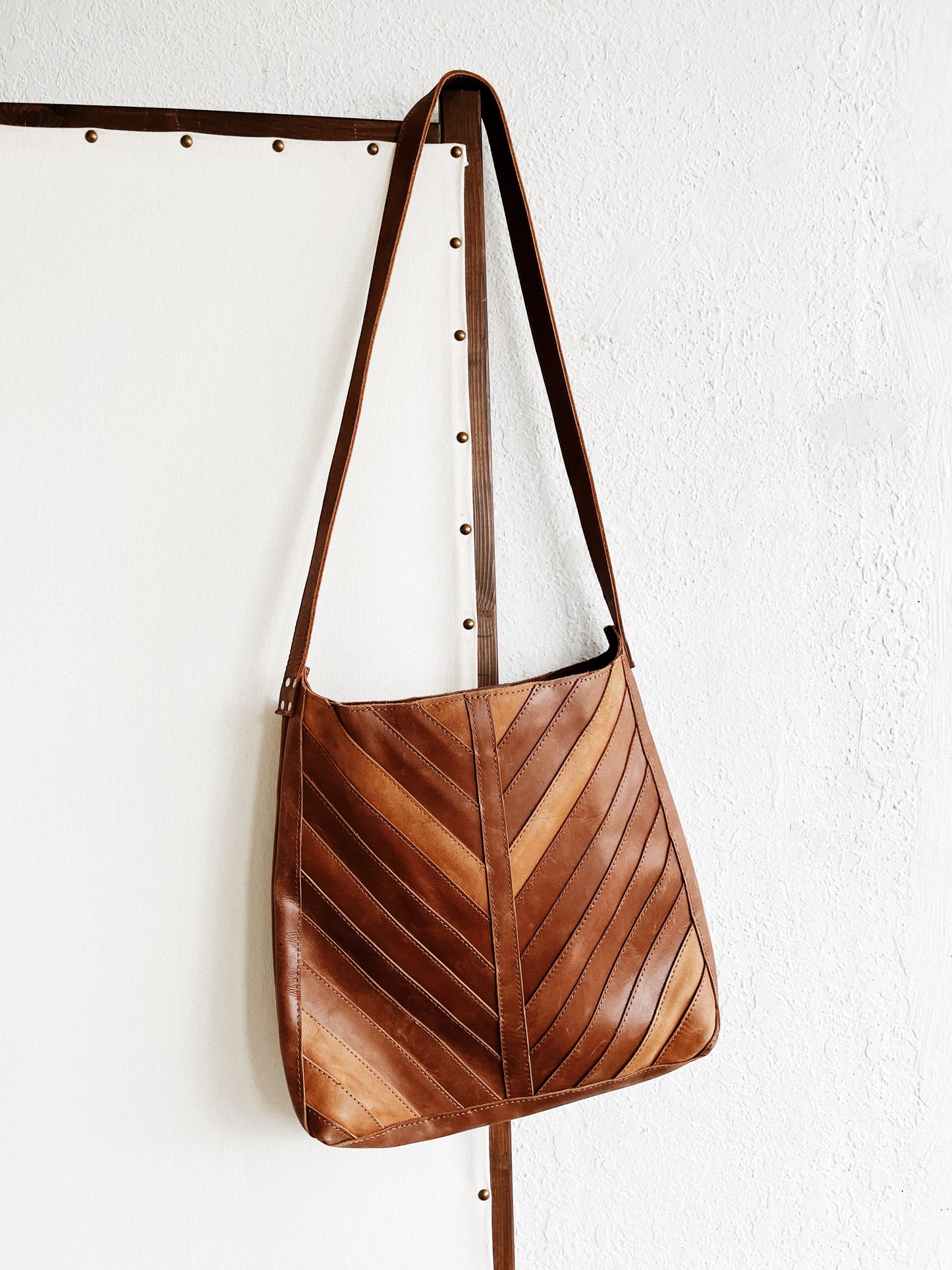 Raven and Lily Leather Crossbody