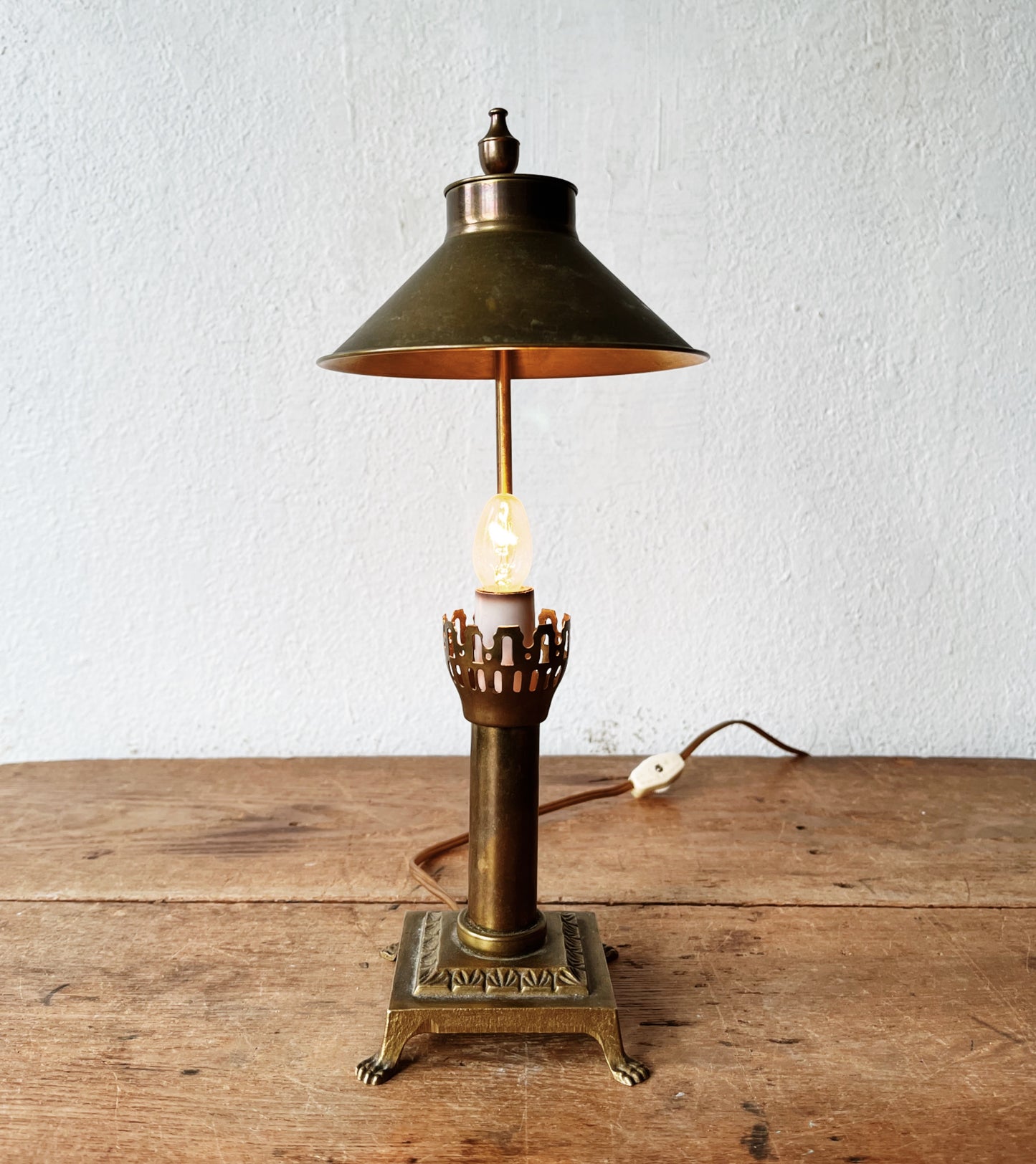 Vintage Orient Express Lamp