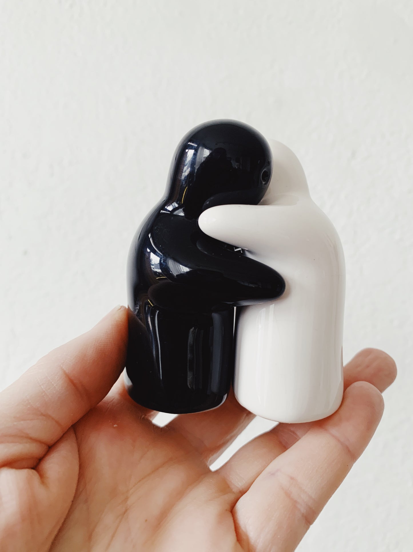 Vintage Hug Salt and Pepper Shakers