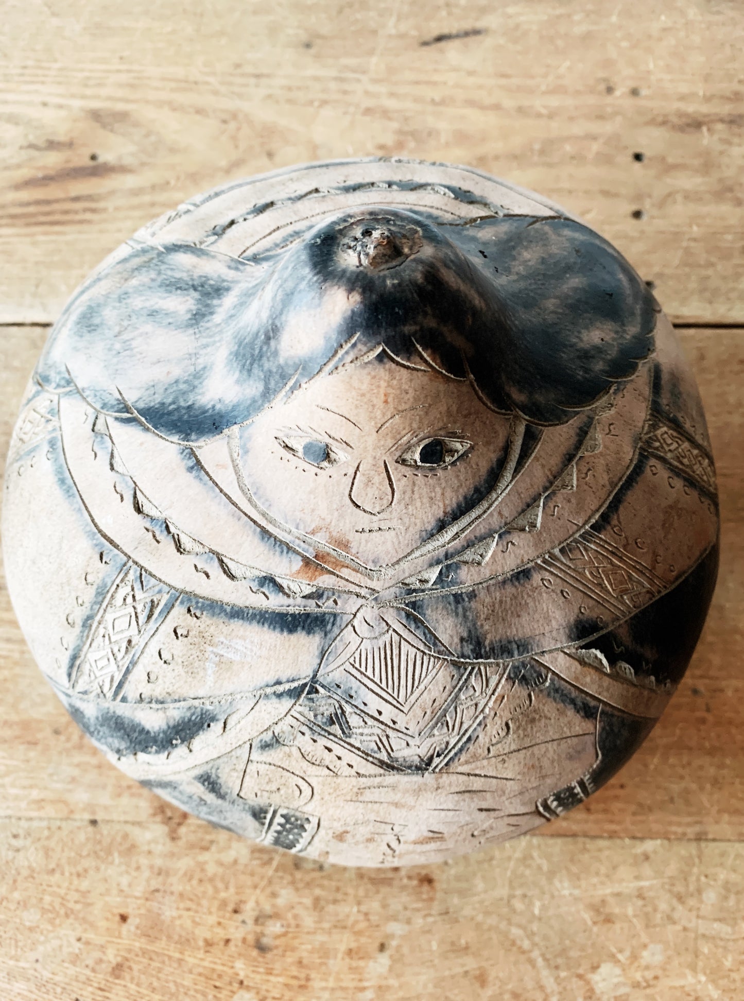 Vintage Hand Painted Carved Gourd Folk Art Peru