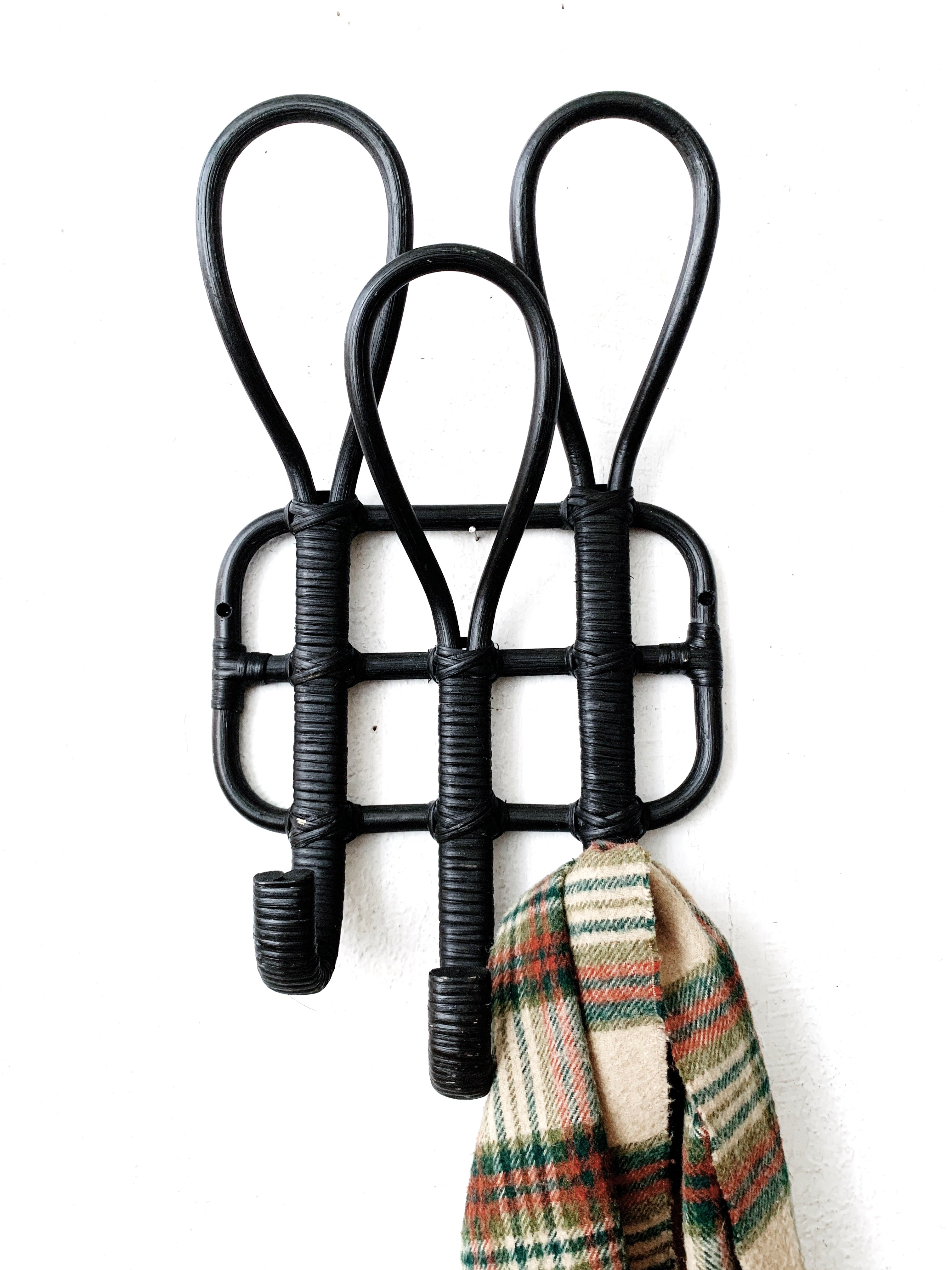 Vintage Bamboo Hook Rack - Thumbnail 2