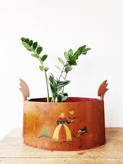 Dutch Folk Wood Bin