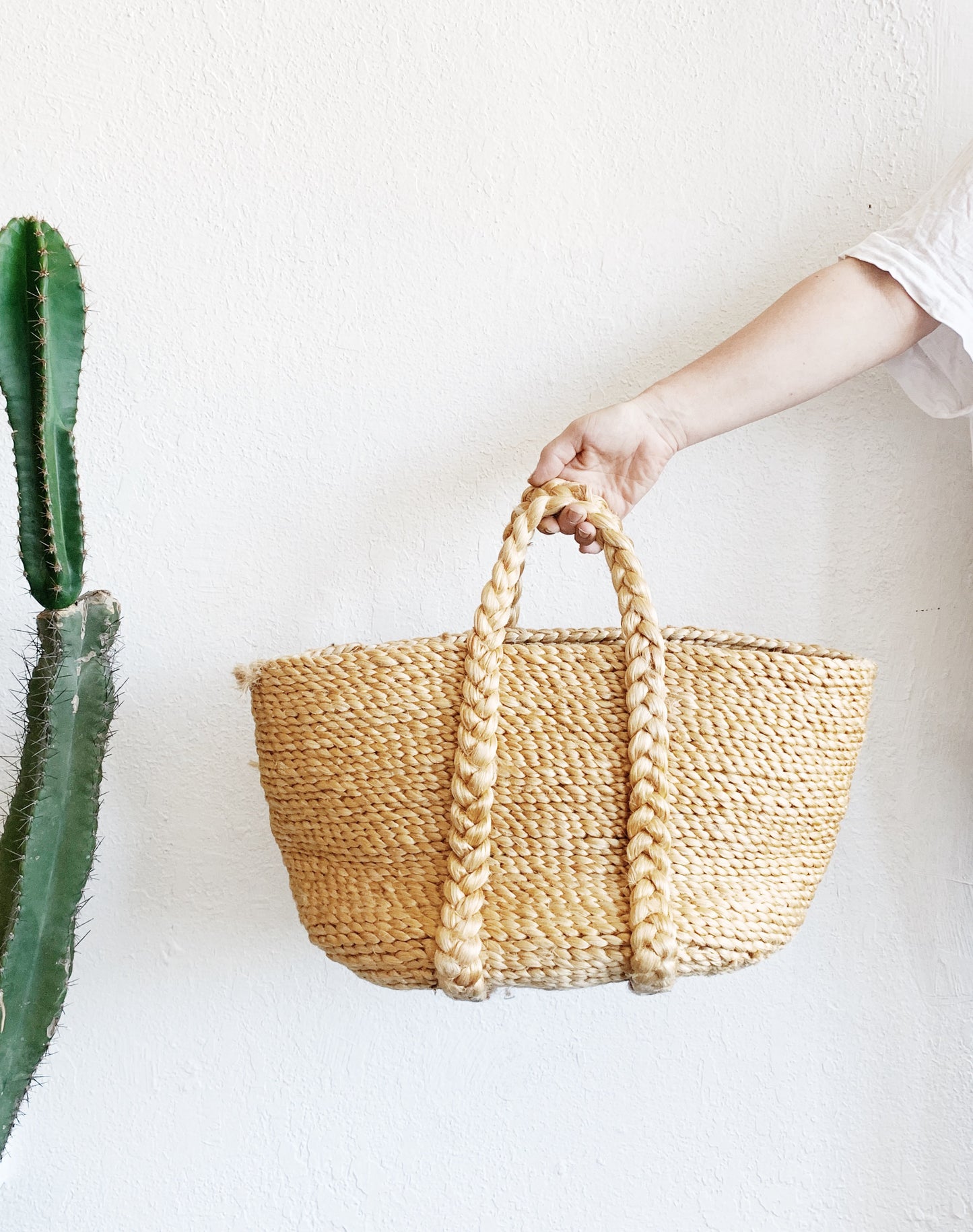 Chunky Woven Jute Tote