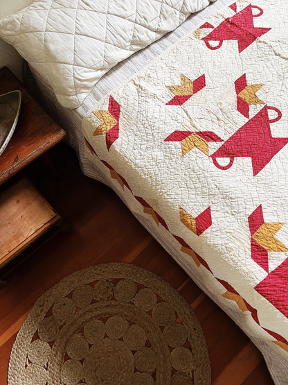 Vintage Flower Vase Cotton Quilt