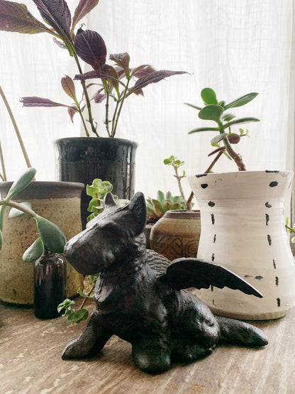 Weighty Cast Iron Winged Scotty