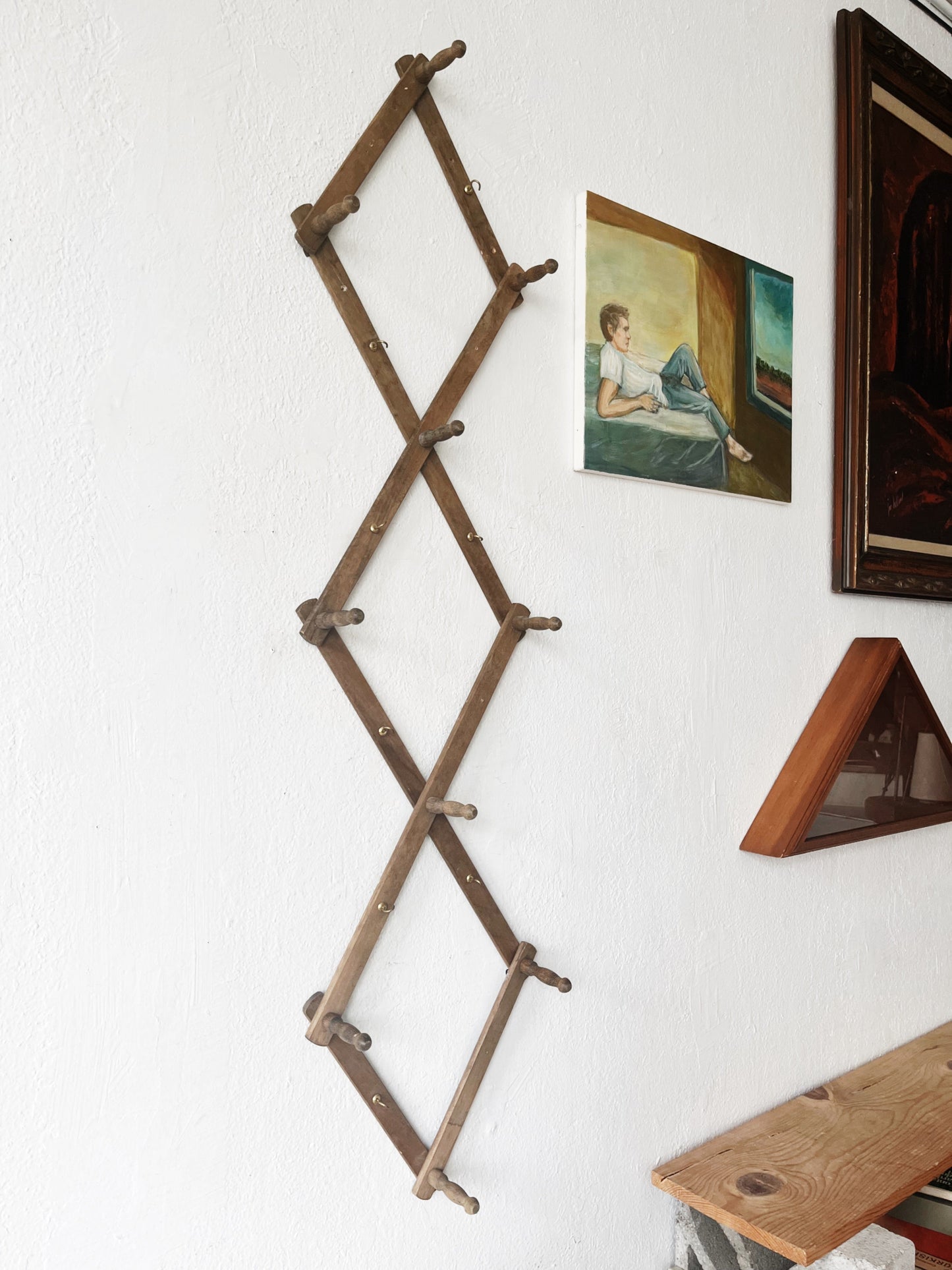 Extra Large Wood Accordion Rack