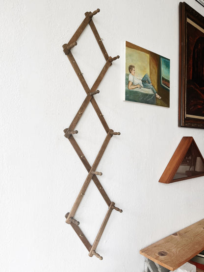 Extra Large Wood Accordion Rack