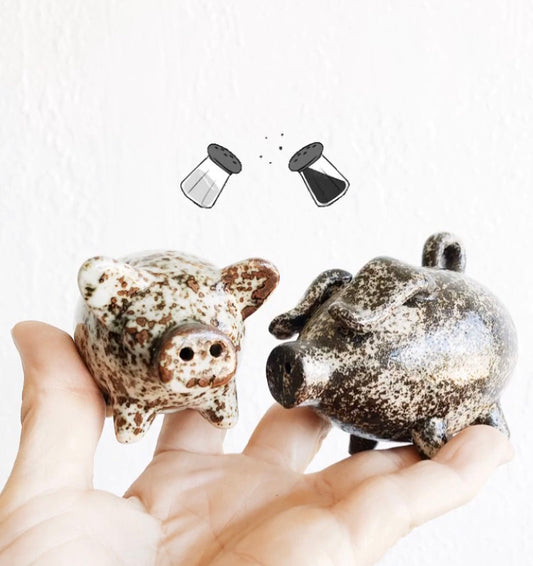 Vintage Ceramic Salt Pepper Pigs