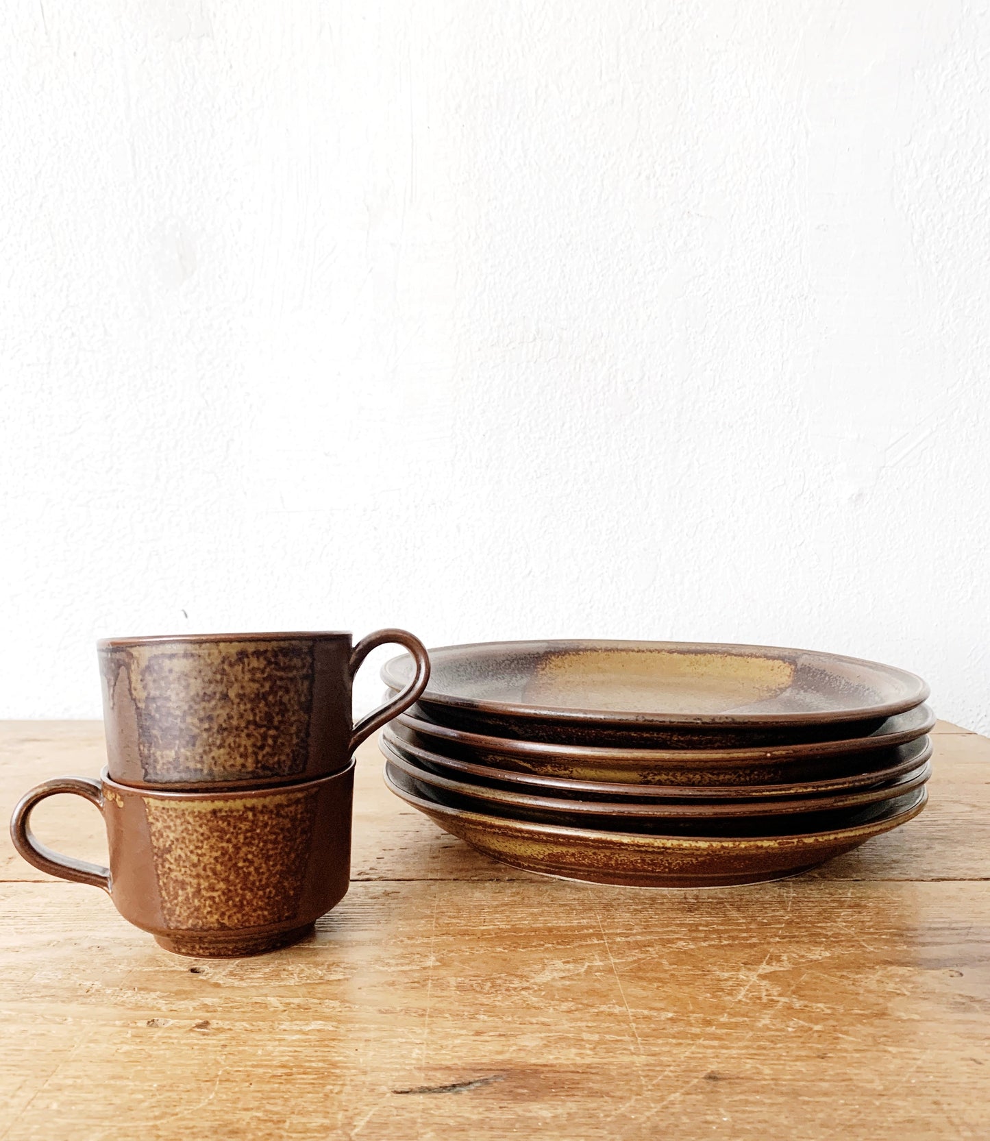 Vintage 7 Piece Iron Mountain Stoneware Plates and Mugs
