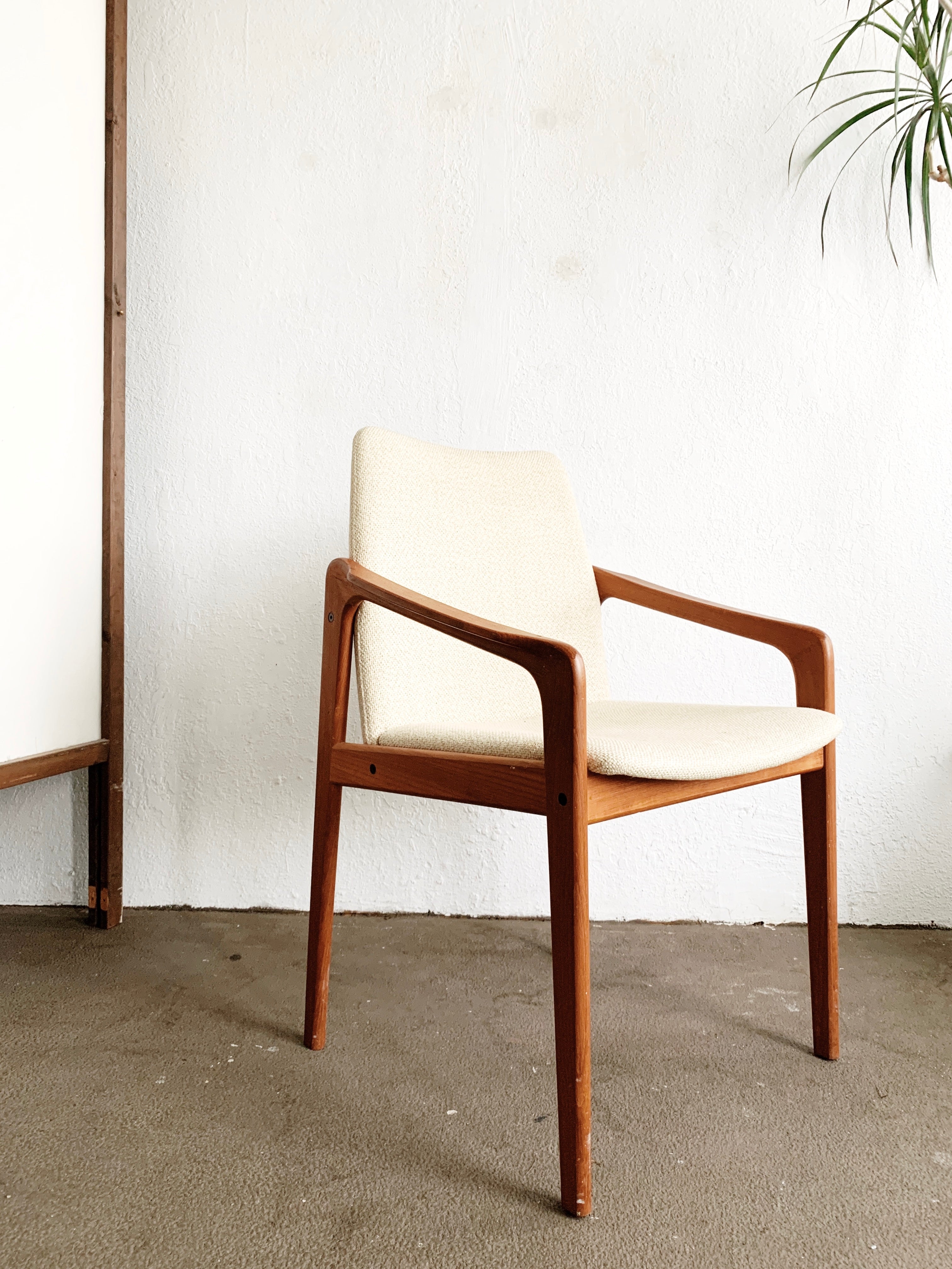 Mid Century Danish Side Chair - Thumbnail 2