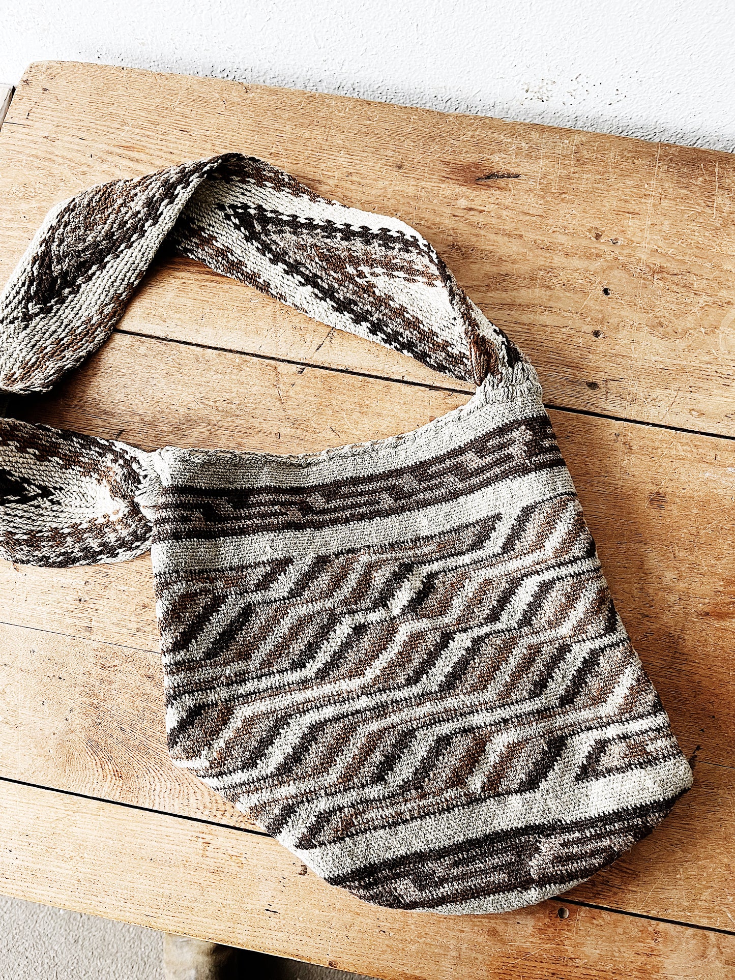 Vintage Woven Bucket Bag