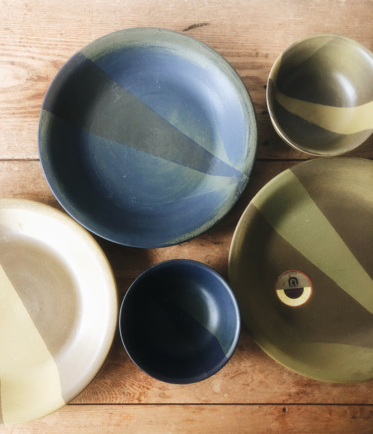 Vintage Tai Tau Mid Century Stoneware Set