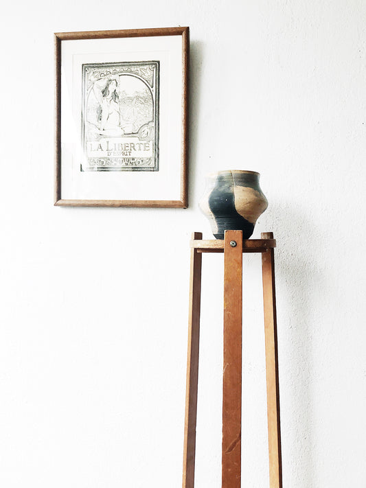 Vintage Tripod Wood Stand