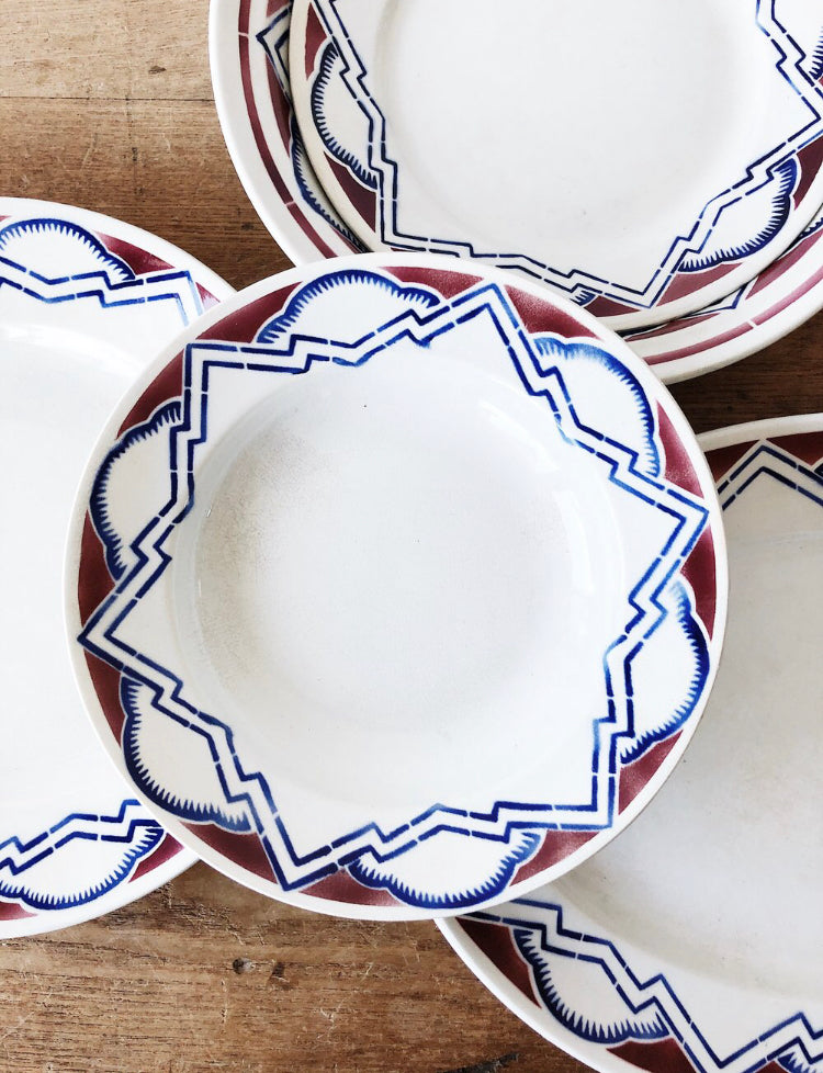 RESERVED aandbecreative