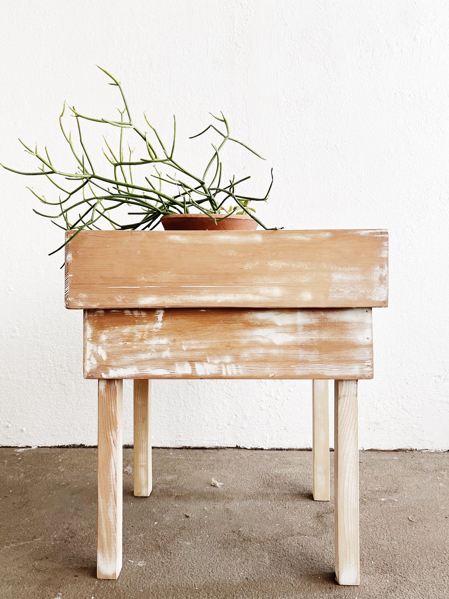 Handmade Craft Mod Box Table