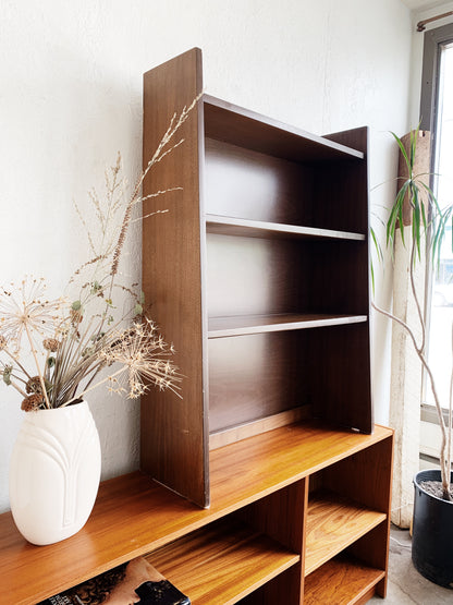Vintage Wood Veneer Hutch Top