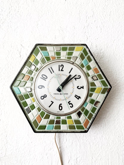 Mid Century GE Electric Wall Clock