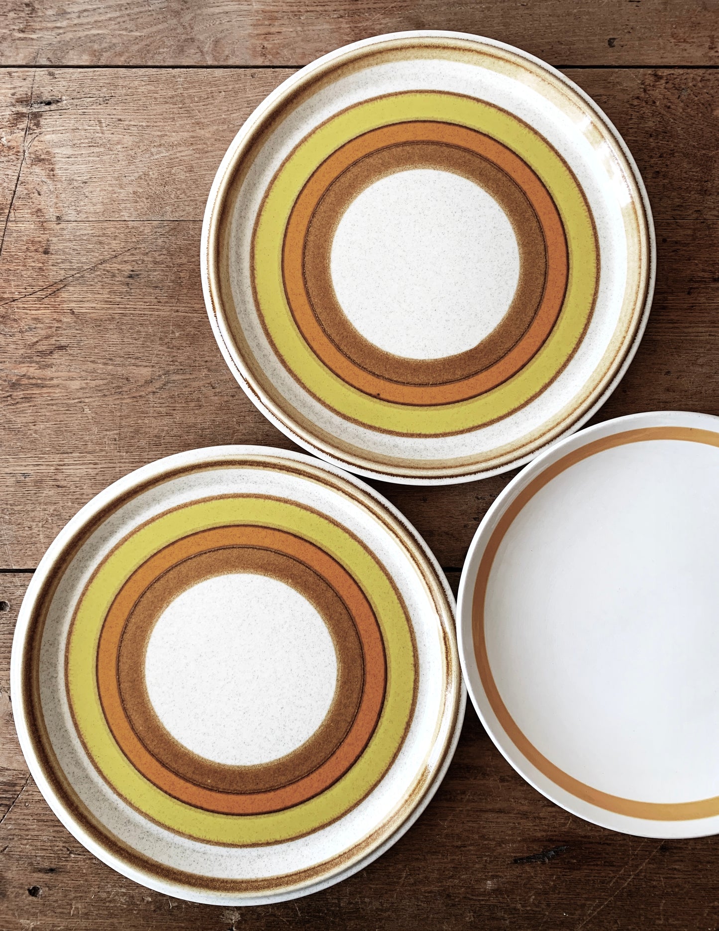 Mikasa Sun Circles Vintage Plate