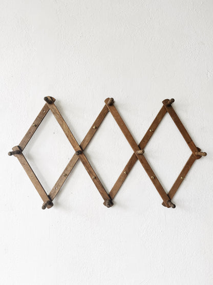 Extra Large Wood Accordion Rack