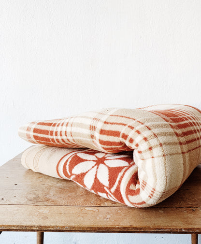 Vintage Double Length Beacon Camp Blanket