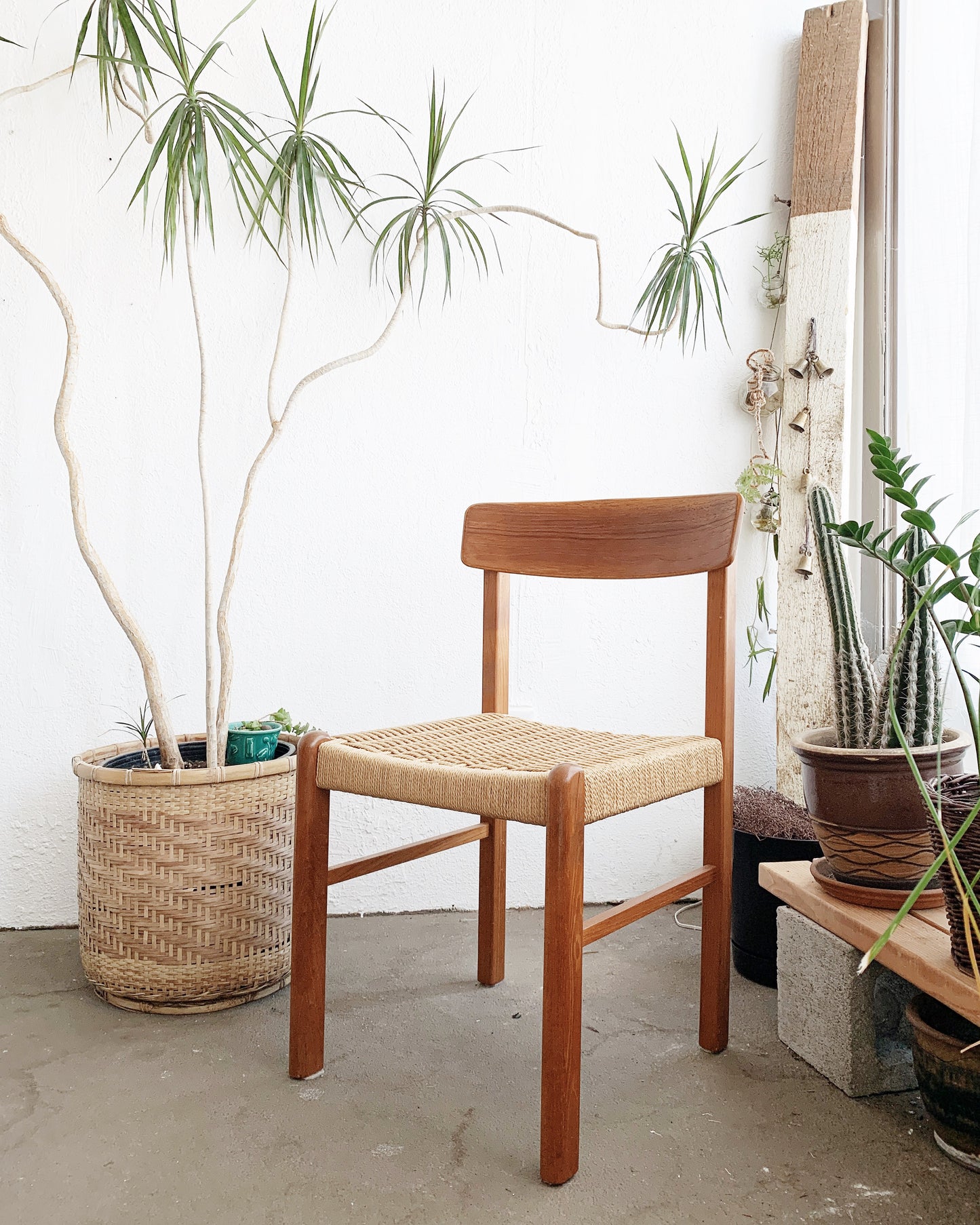 Mid Century Danish Modern Chair