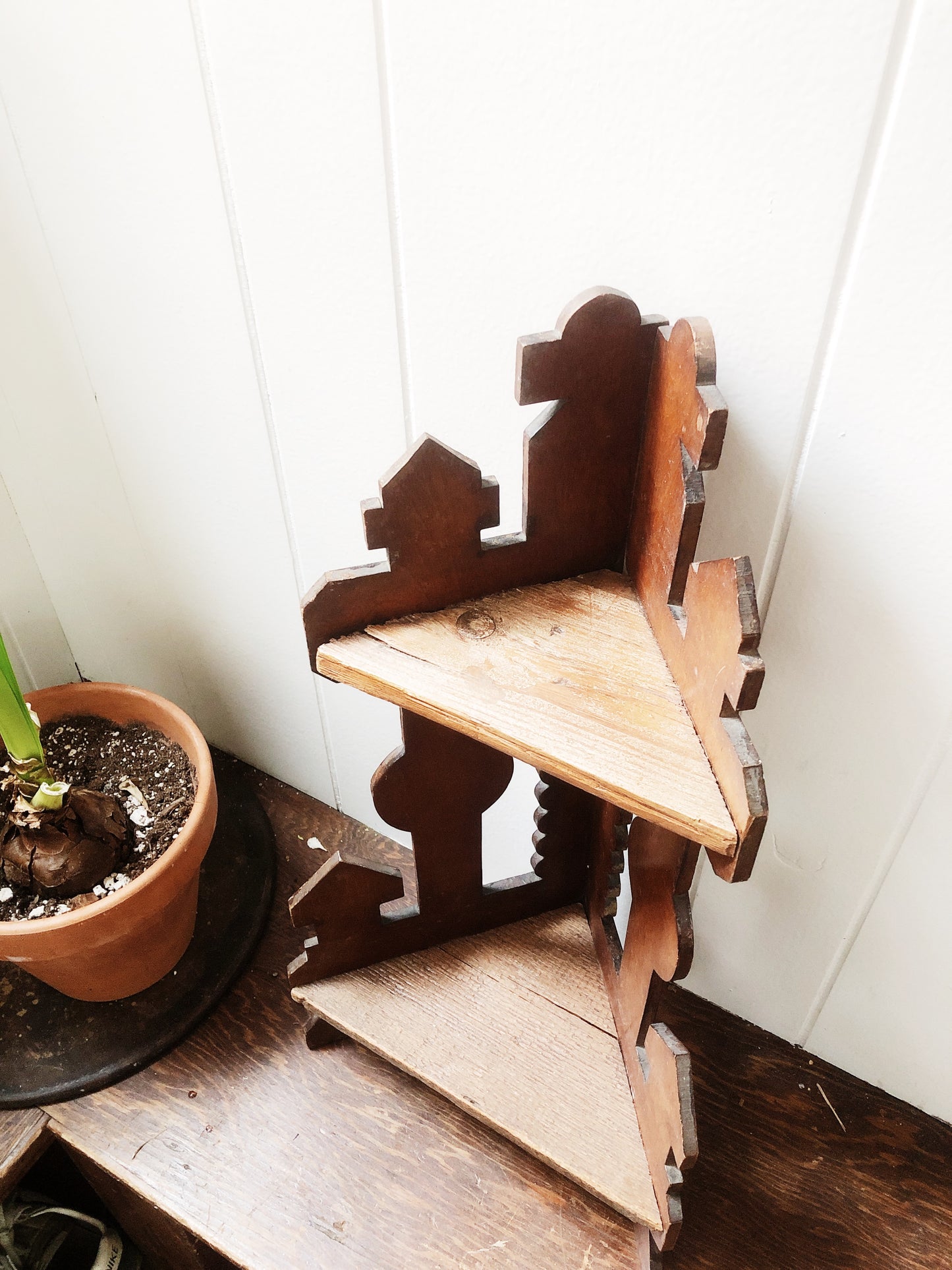 Antique Victorian Eastlake Shelf