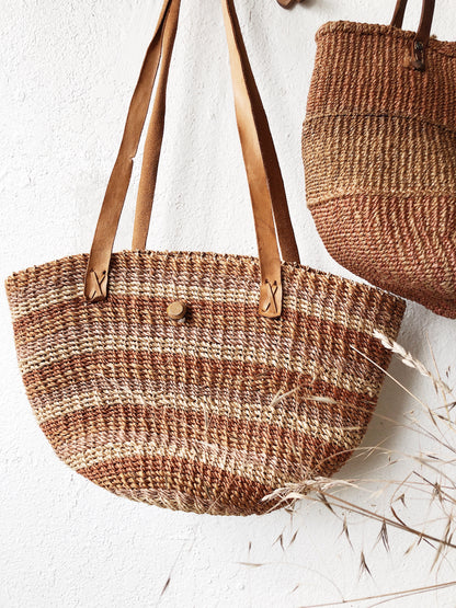 Vintage Straw Bucket Bag