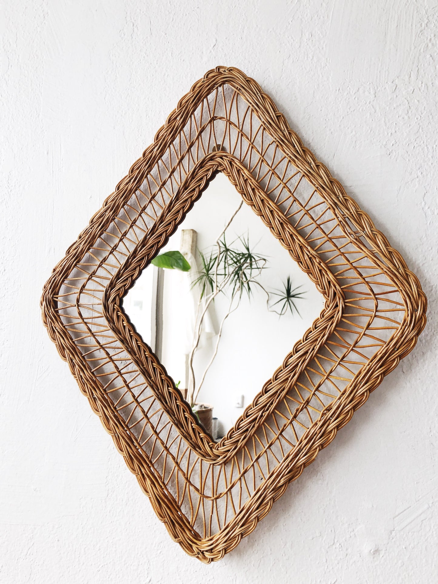 Vintage Diamond Wicker Framed Mirror
