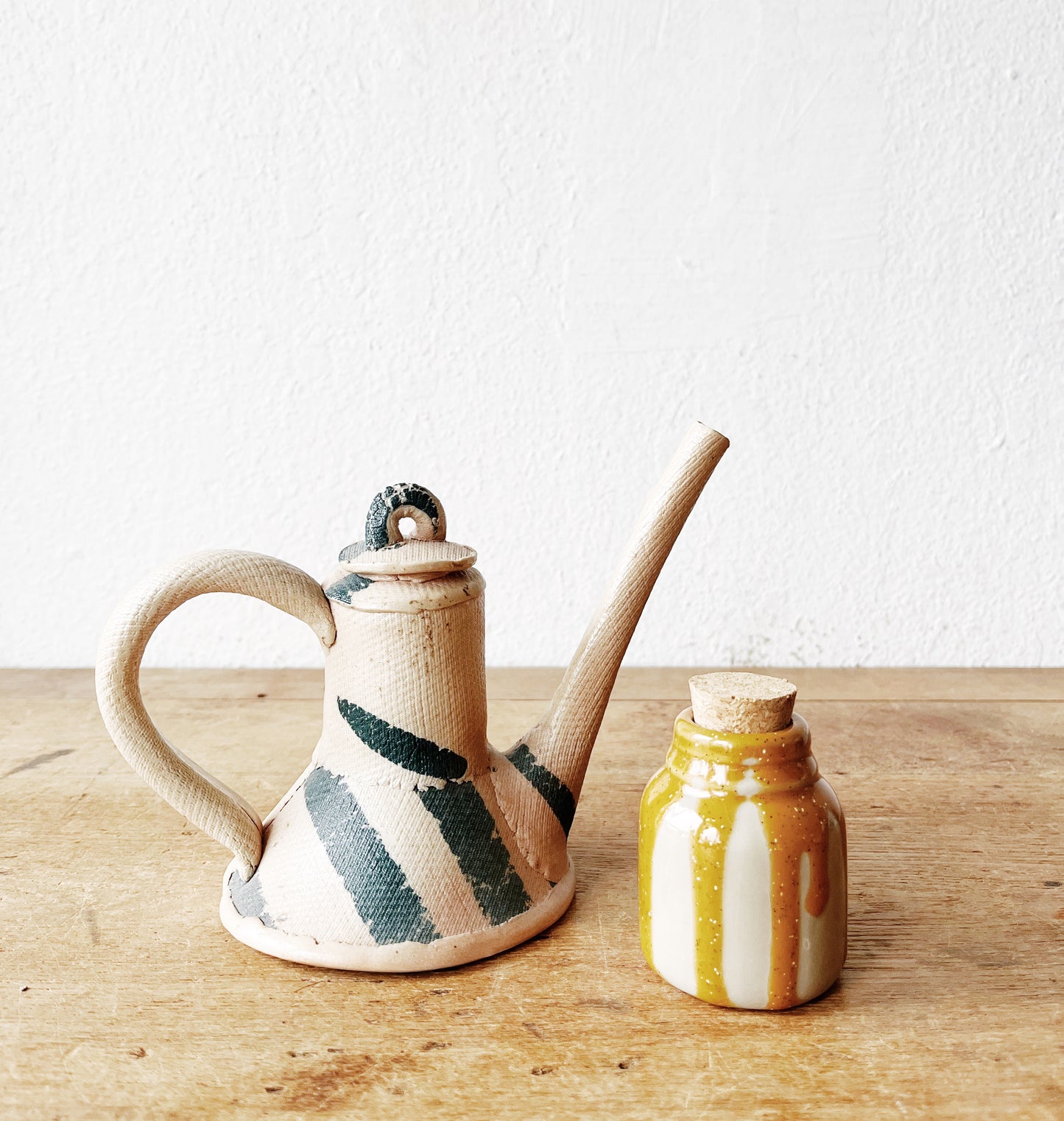 Slab Built Oil Pourer