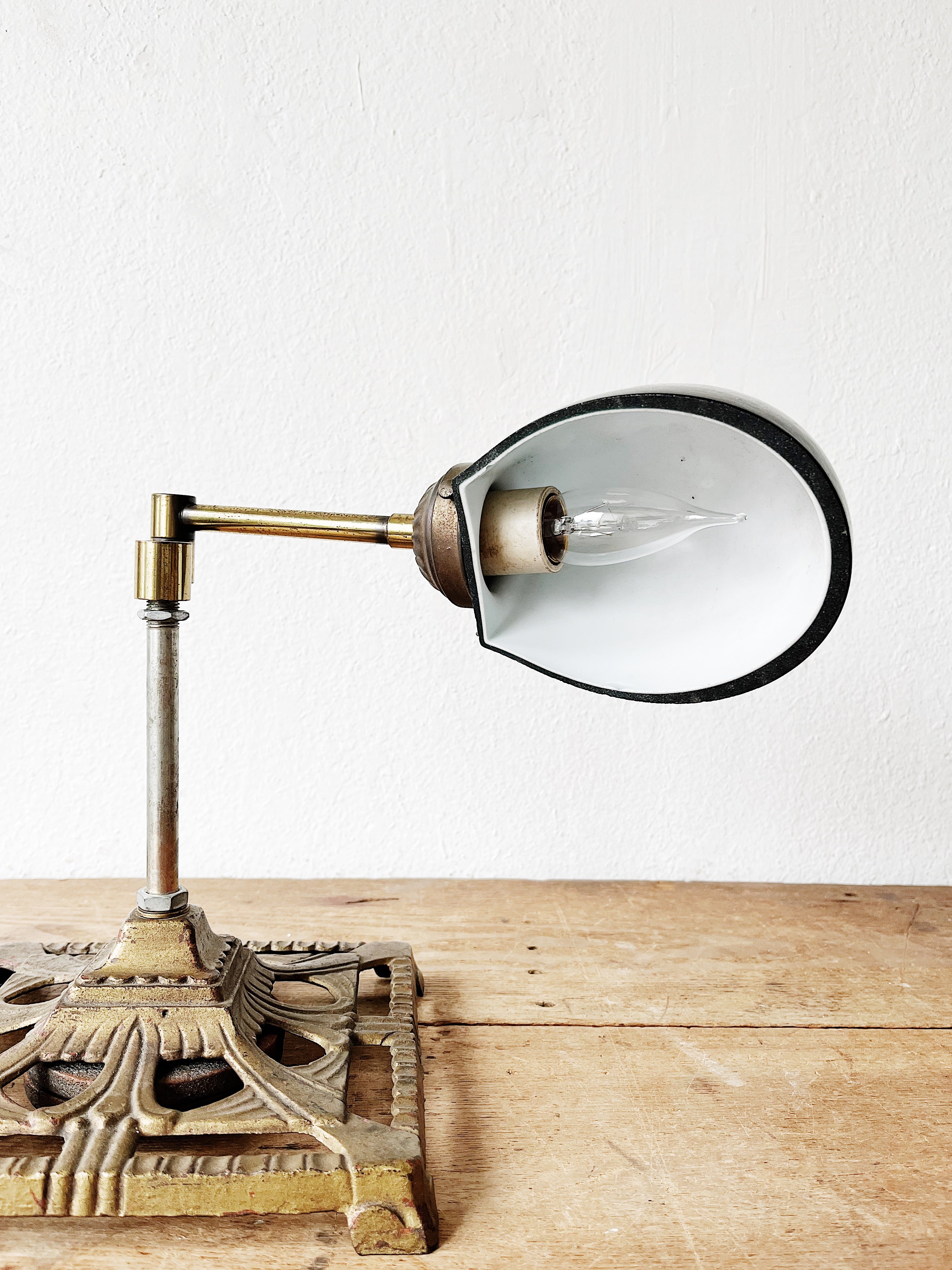 Antique Machine Age Lamp - Thumbnail 2