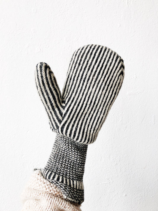 Vintage Wool Hunting Mittens