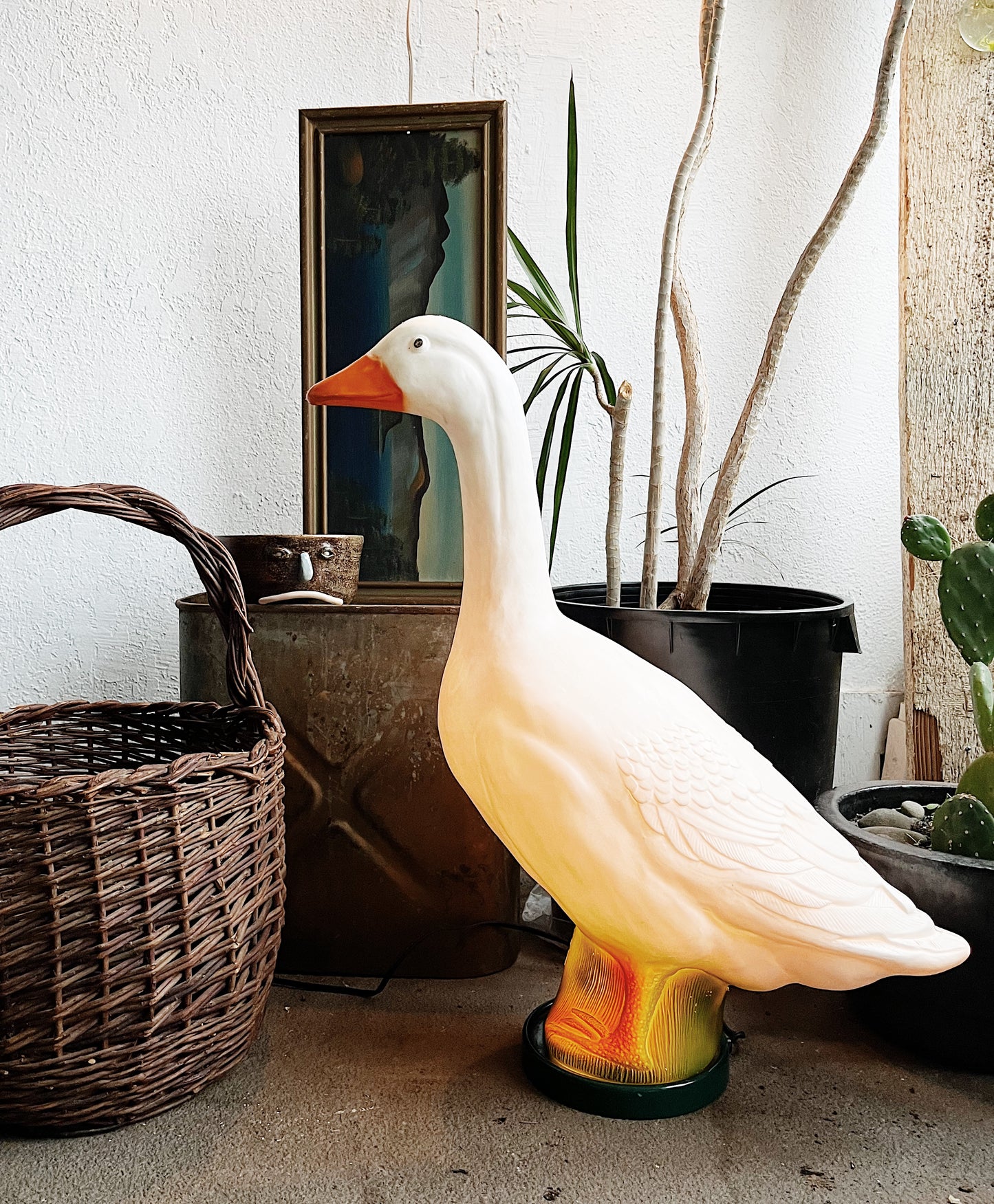 Rare Gladys the Goose Lamp