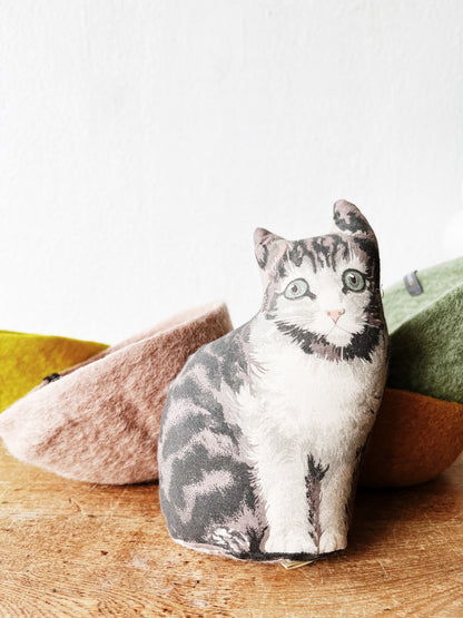 Vintage Kitty Pincushion