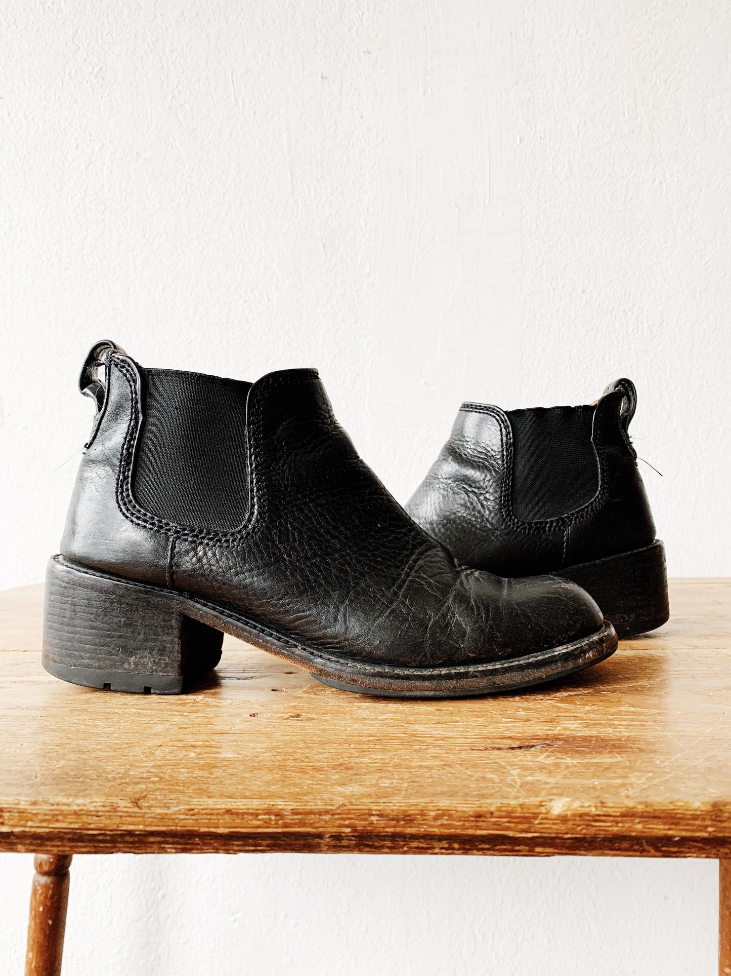 Vintage Leather Cole Haan Chelsea Boots