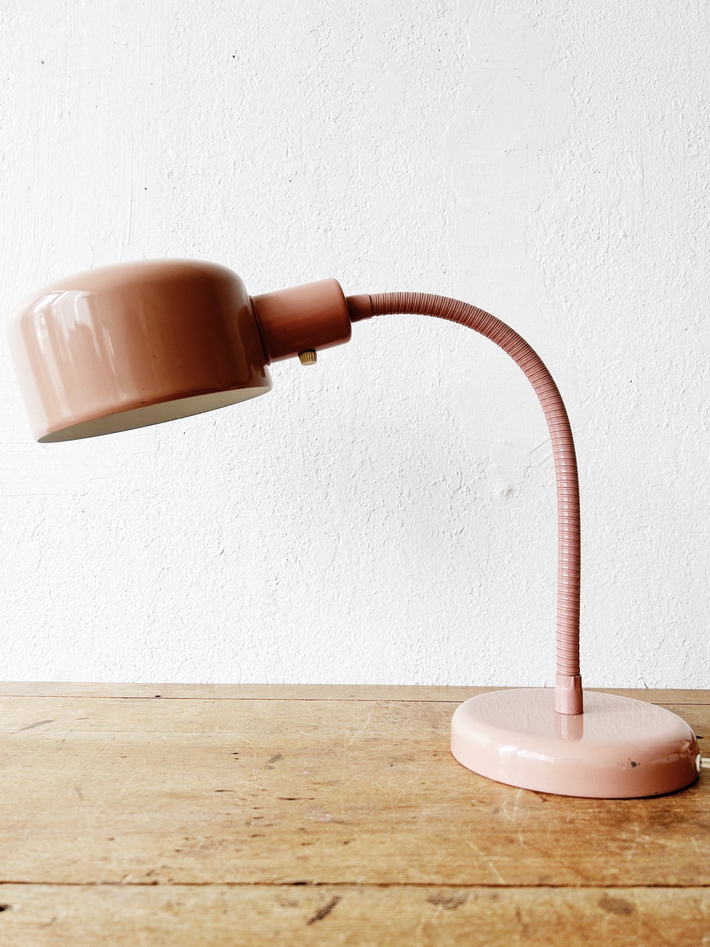 Vintage Pink Metal Task Lamp