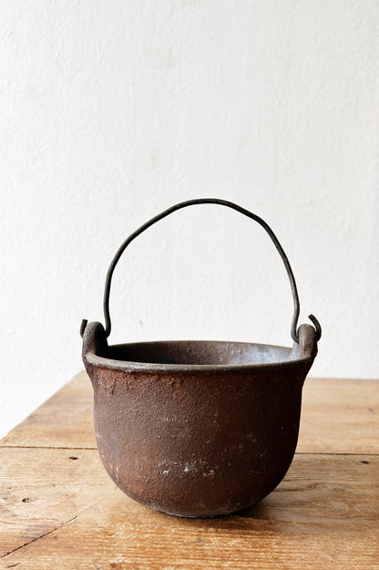 Antique Cast Iron Smelting Pot