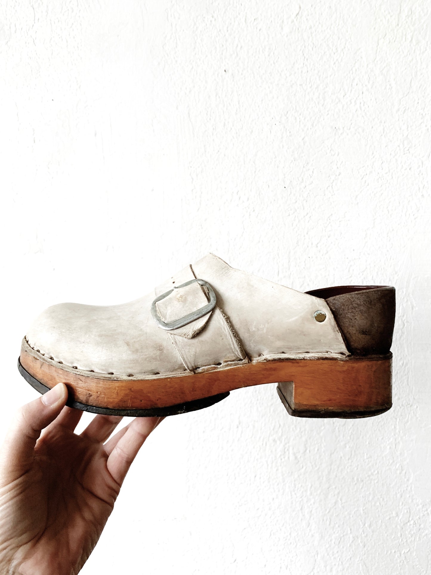 Vintage Multnomah Clogs
